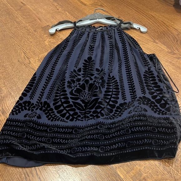 NWT Max Studio Women’s Tank Top Blue and Black Size Large - Picture 1 of 4